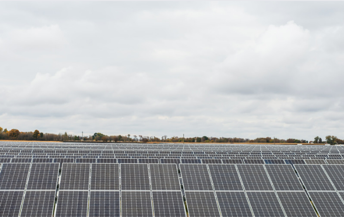Efficiency of Solar Panels During Cloudy or Rainy Weather